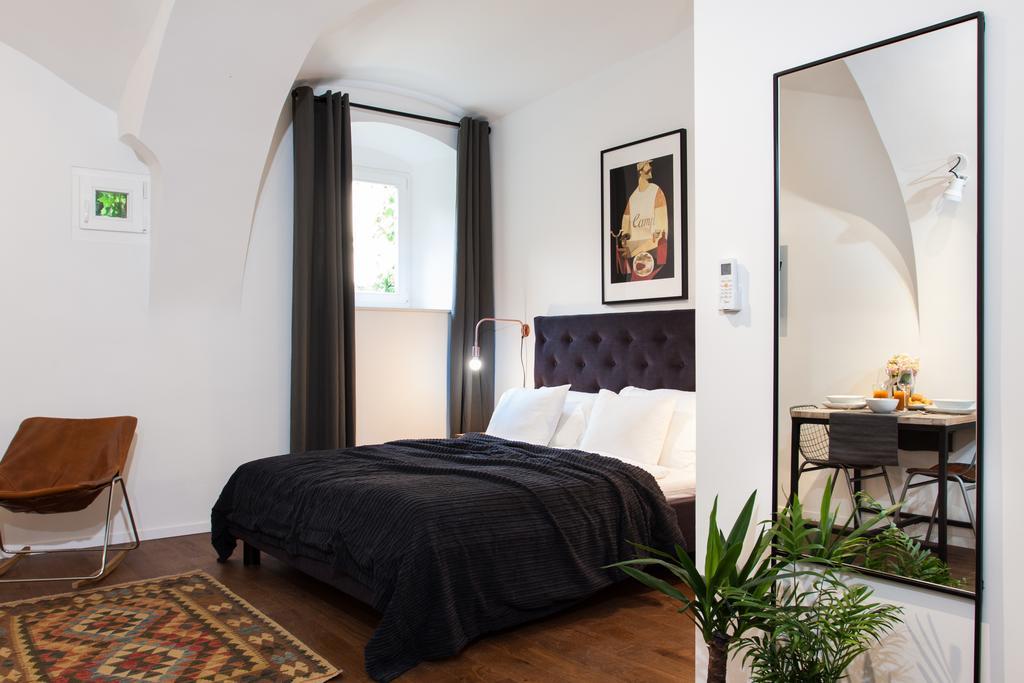 Irundo Zagreb - Old Town Apartments Екстер'єр фото